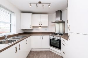 Kitchen- click for photo gallery